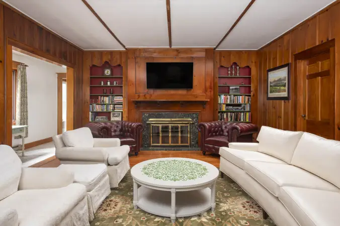 Image for room 3KKTVC - sagamore_3kktvc_gabriel_livingroom 